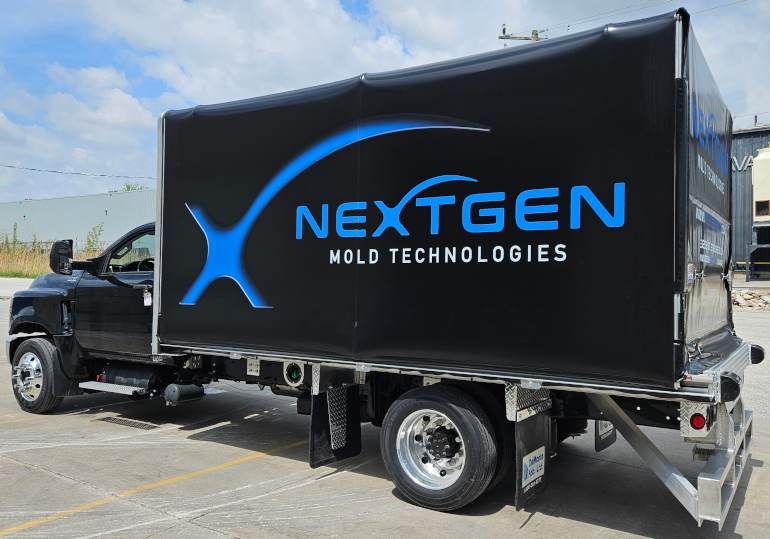 Flatbed Truck Tarp System